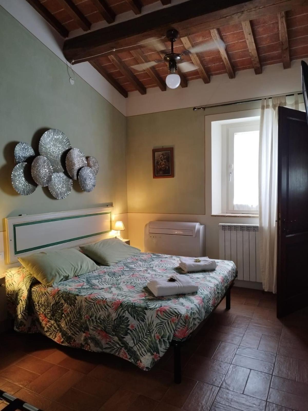 La Rugantina Hotel Cortona Exterior photo