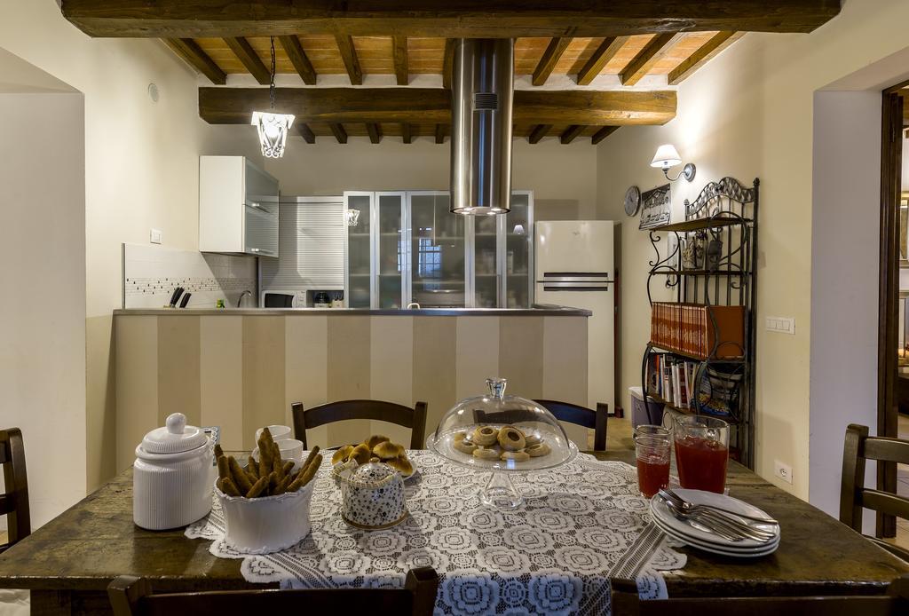 La Rugantina Hotel Cortona Exterior photo
